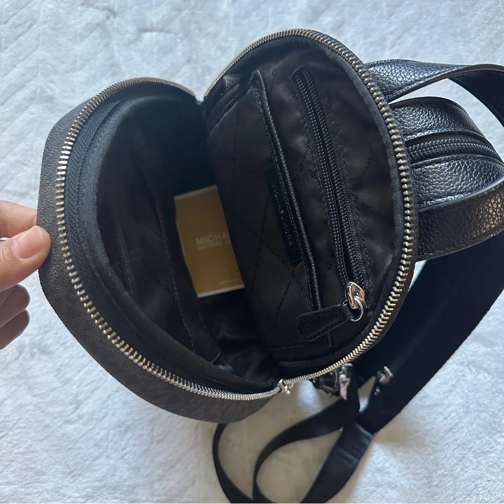 Michael Kors Mini‎ Backpack + Wallet Wristlet Set Black